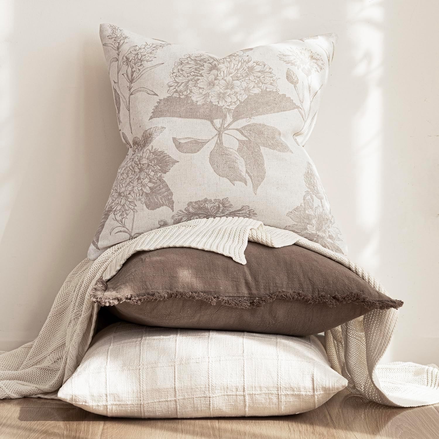 Vintage Floral Linen 18x18 Pillow Covers Set of 2